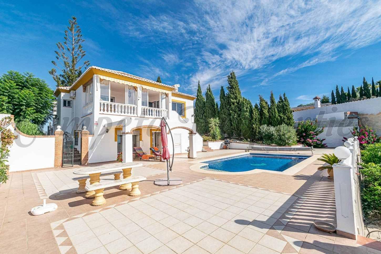 3 Zimmer Finca/Landgut zu verkaufen in Torrox mit Pool Garage - 525.000 € (Ref: 10136037)