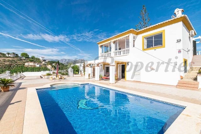 3 Zimmer Finca/Landgut zu verkaufen in Torrox Pueblo, Torrox mit Pool Garage - 525.000 € (Ref: 10136037)