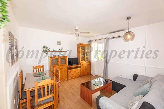 1 soveværelse Lejlighed til salg i Nueva Nerja, Nerja med swimmingpool - € 230.000 (Ref: 10136038)