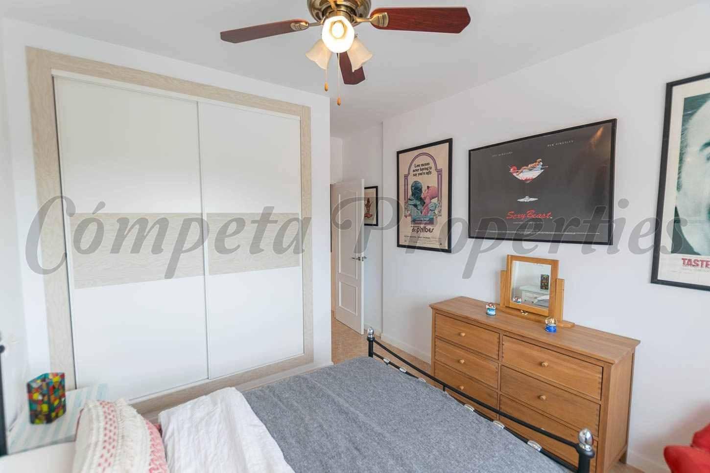 Finca/Casa Rural de 5 habitaciones en Cómpeta en venta con piscina - 790.000 € (Ref: 10136039)