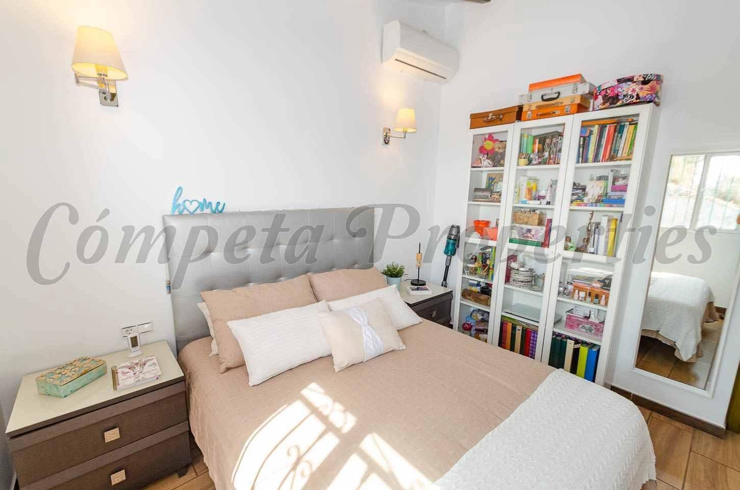3 bedroom Finca/Country House for sale in Arenas with pool - € 428,000 (Ref: 10136040)
