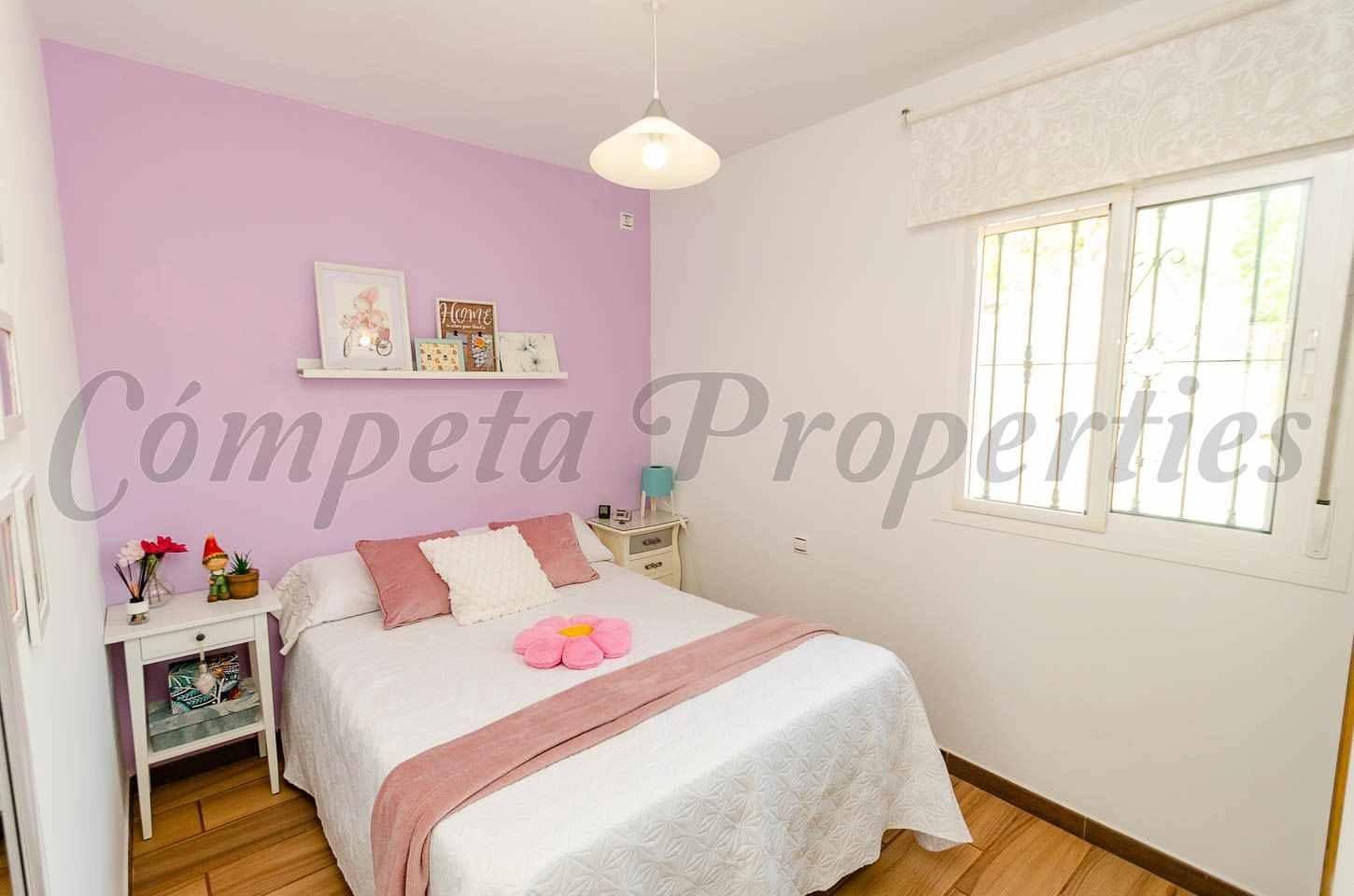 3 bedroom Finca/Country House for sale in Arenas with pool - € 428,000 (Ref: 10136040)