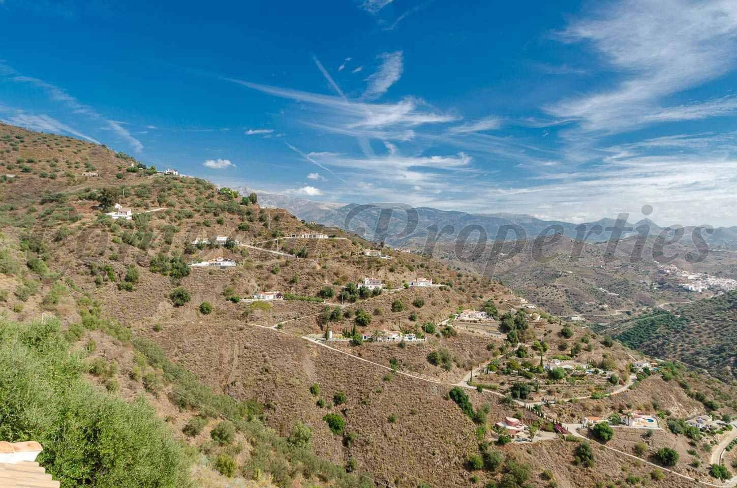 3 bedroom Finca/Country House for sale in Arenas with pool - € 428,000 (Ref: 10136040)