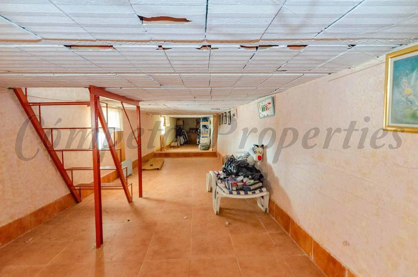 4 quarto Casa em Banda para venda em Competa com garagem - 339 000 € (Ref: 10136041)