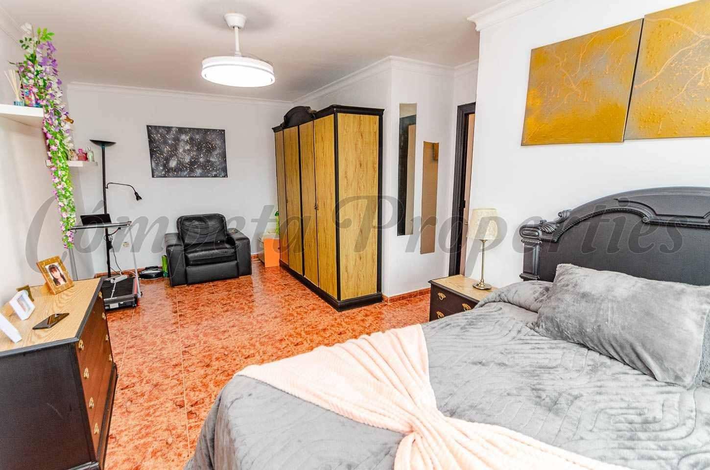 4 quarto Casa em Banda para venda em Competa com garagem - 339 000 € (Ref: 10136041)