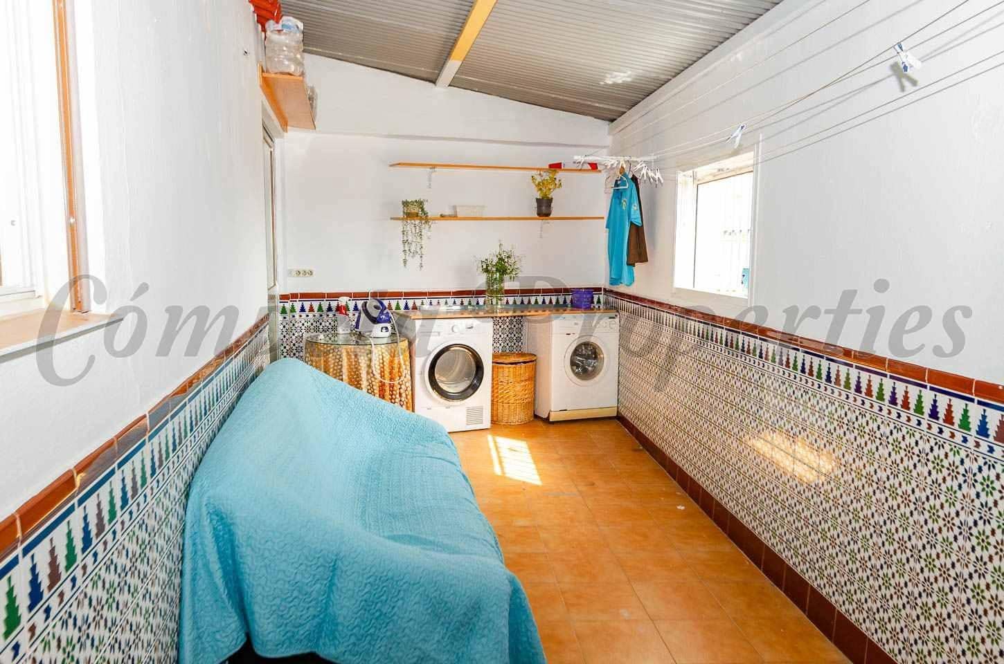 4 quarto Casa em Banda para venda em Competa com garagem - 339 000 € (Ref: 10136041)