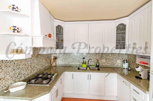 4 quarto Casa em Banda para venda em Cómpeta com garagem - 339 000 € (Ref: 10136041)