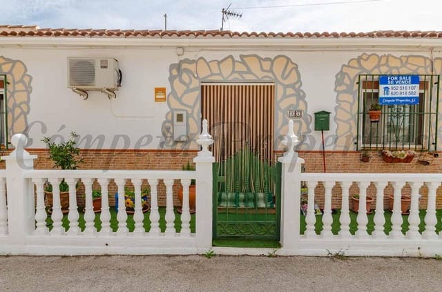 4 quarto Casa em Banda para venda em Cómpeta com garagem - 339 000 € (Ref: 10136041)