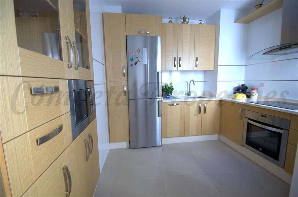 2 sovrum Lägenhet att hyra i Torrox - 850 € (Ref: 10139696)