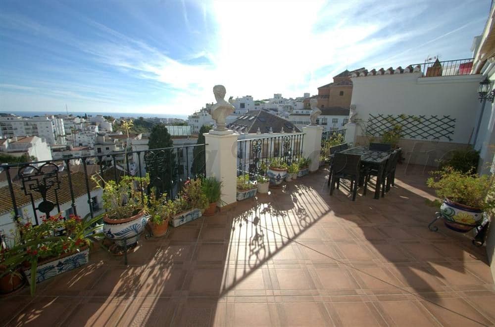 2 sovrum Lägenhet att hyra i Torrox - 850 € (Ref: 10139696)
