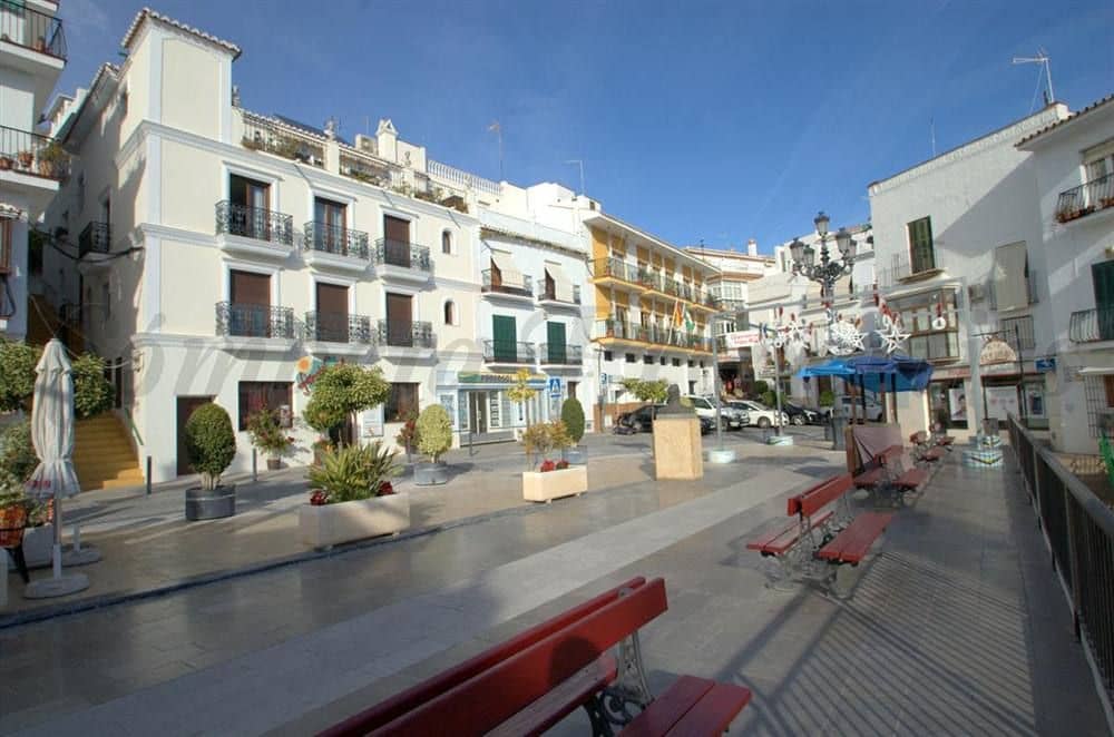 2 sovrum Lägenhet att hyra i Torrox - 850 € (Ref: 10139696)