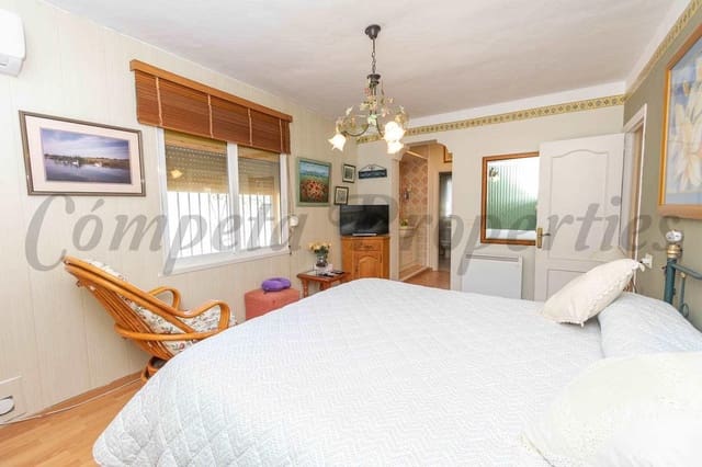 6 makuuhuone Maalaistalo myytävänä paikassa Chaparil - Torrecilla - Punta Lara, Nerja mukana uima-altaan 
autotalli - 830 000 € (Ref: 10139697)