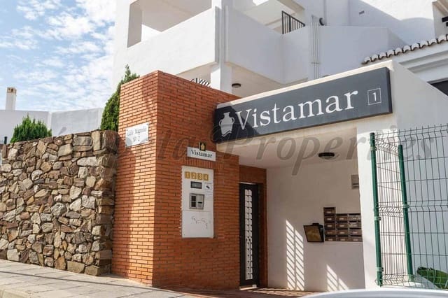 2 soveværelse Lejlighed til salg i Torrox-Costa, Torrox med swimmingpool garage - € 410.000 (Ref: 10142598)