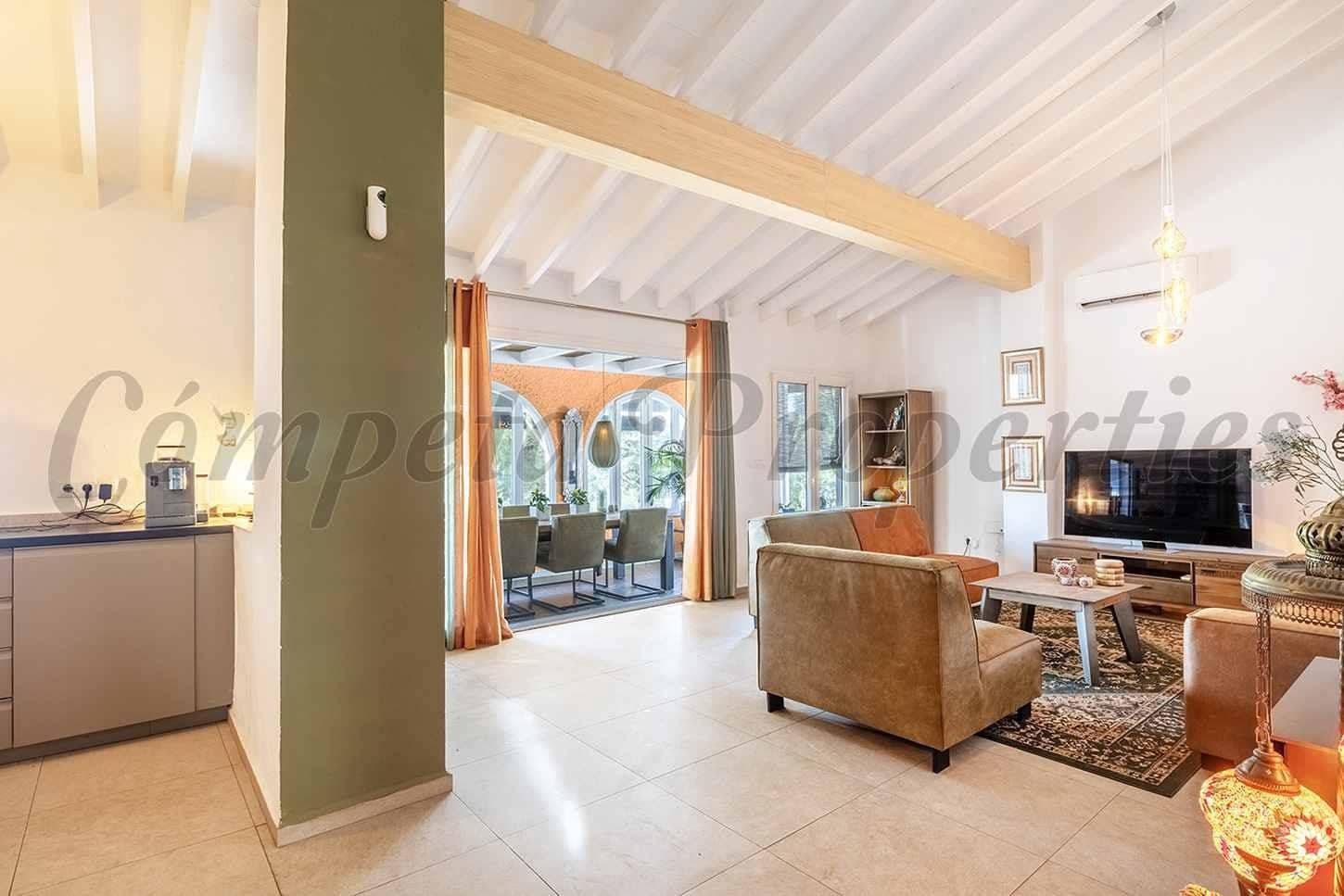 2 soveværelse Finca/Landehus til salg i Competa med swimmingpool - € 480.000 (Ref: 10142599)