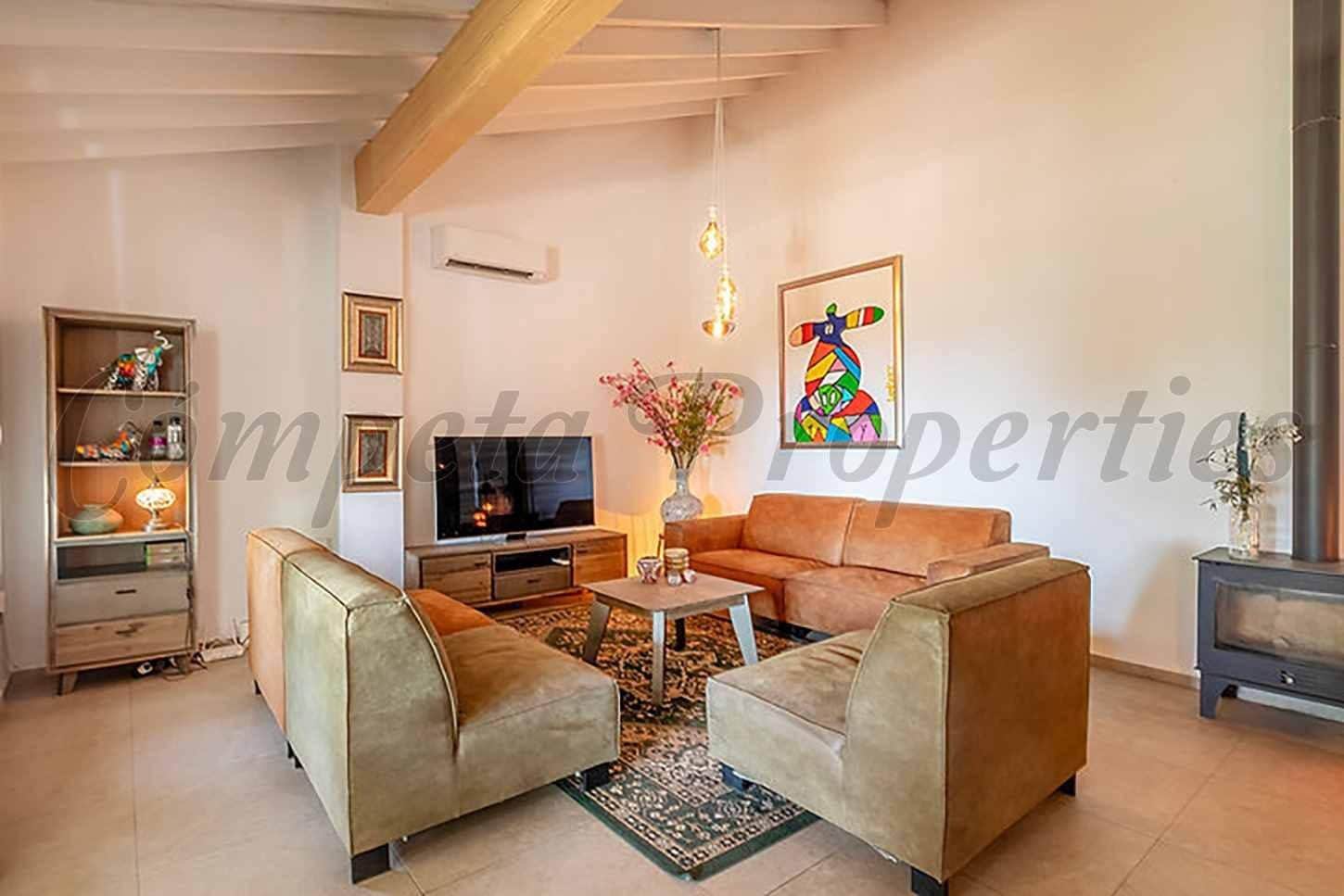 2 soveværelse Finca/Landehus til salg i Competa med swimmingpool - € 480.000 (Ref: 10142599)