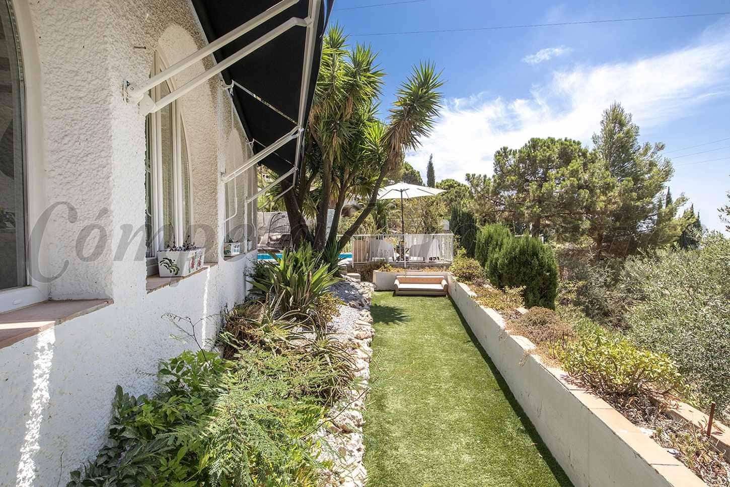 2 soveværelse Finca/Landehus til salg i Competa med swimmingpool - € 480.000 (Ref: 10142599)