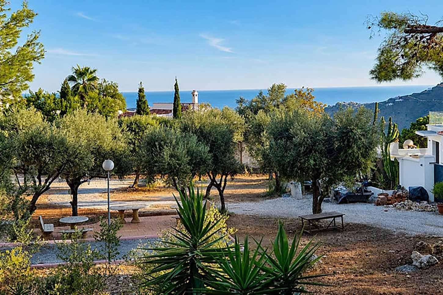 2 soveværelse Finca/Landehus til salg i Competa med swimmingpool - € 480.000 (Ref: 10142599)