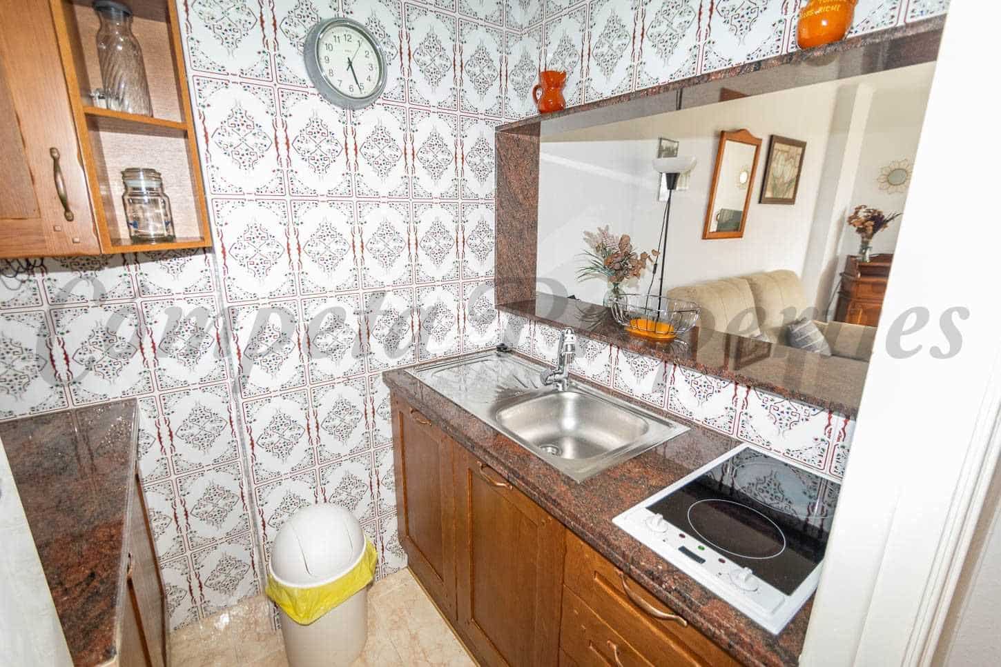 1 soverom Leilighet til leie i Torrox-Costa med svømmebasseng - € 600 (Ref: 10147107)
