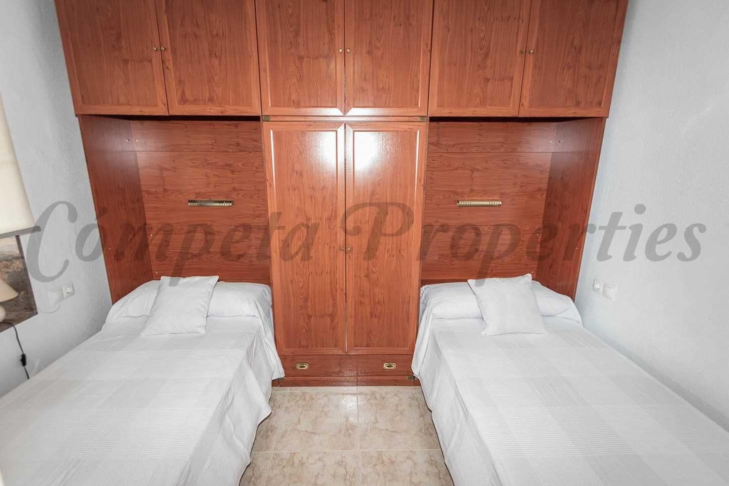 1 soverom Leilighet til leie i Torrox-Costa med svømmebasseng - € 600 (Ref: 10147107)
