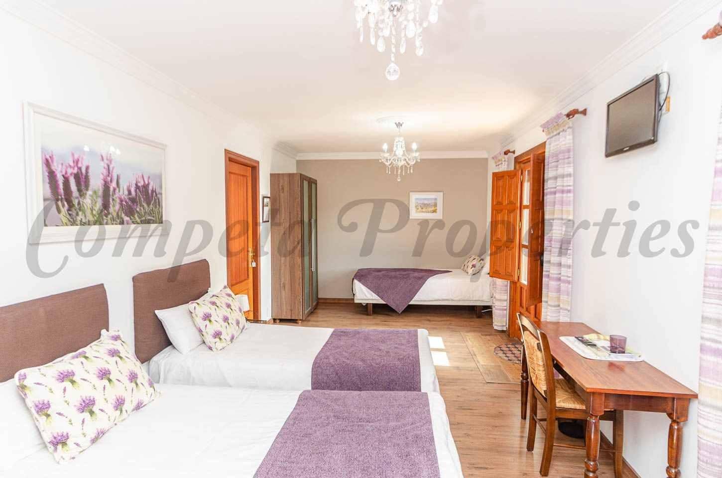6 quarto Quinta/Casa Rural para venda em Albaida com piscina garagem - 998 000 € (Ref: 10148834)