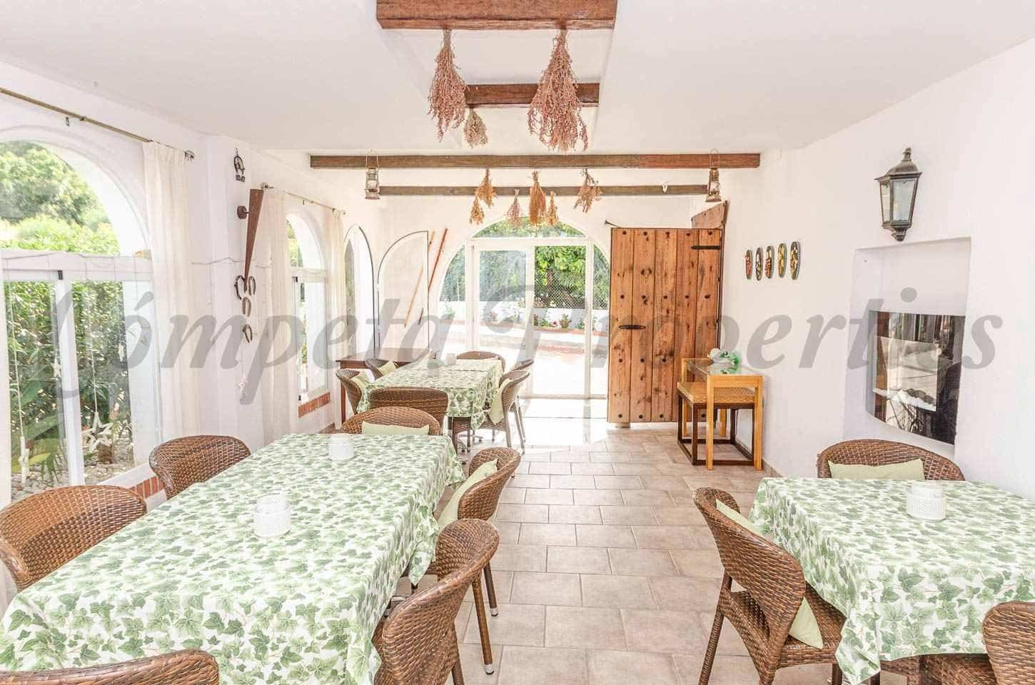 6 quarto Quinta/Casa Rural para venda em Albaida com piscina garagem - 998 000 € (Ref: 10148834)