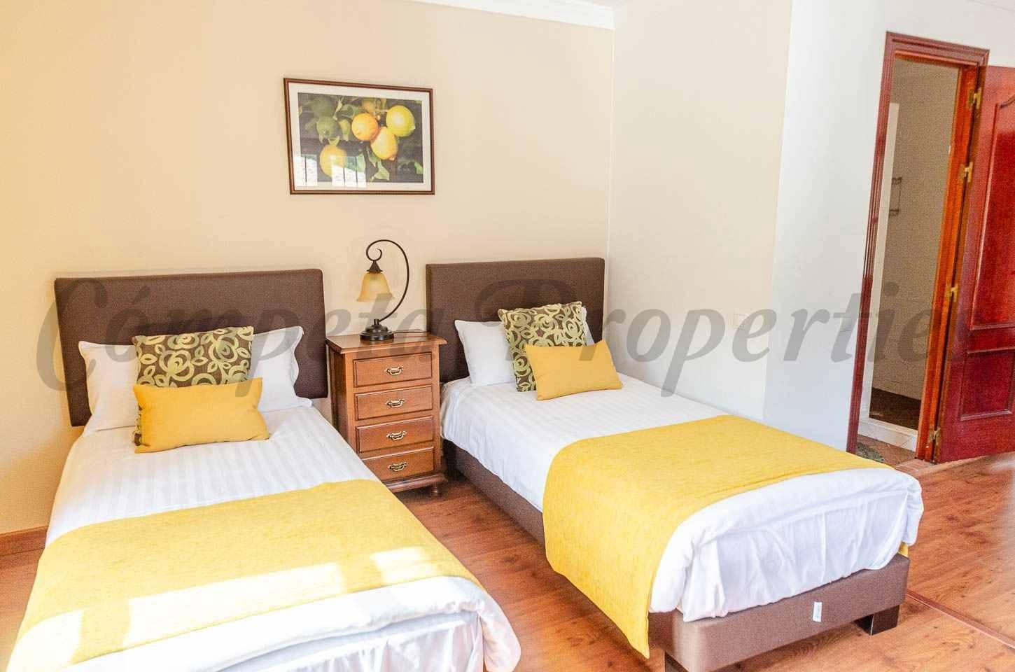 6 quarto Quinta/Casa Rural para venda em Albaida com piscina garagem - 998 000 € (Ref: 10148834)