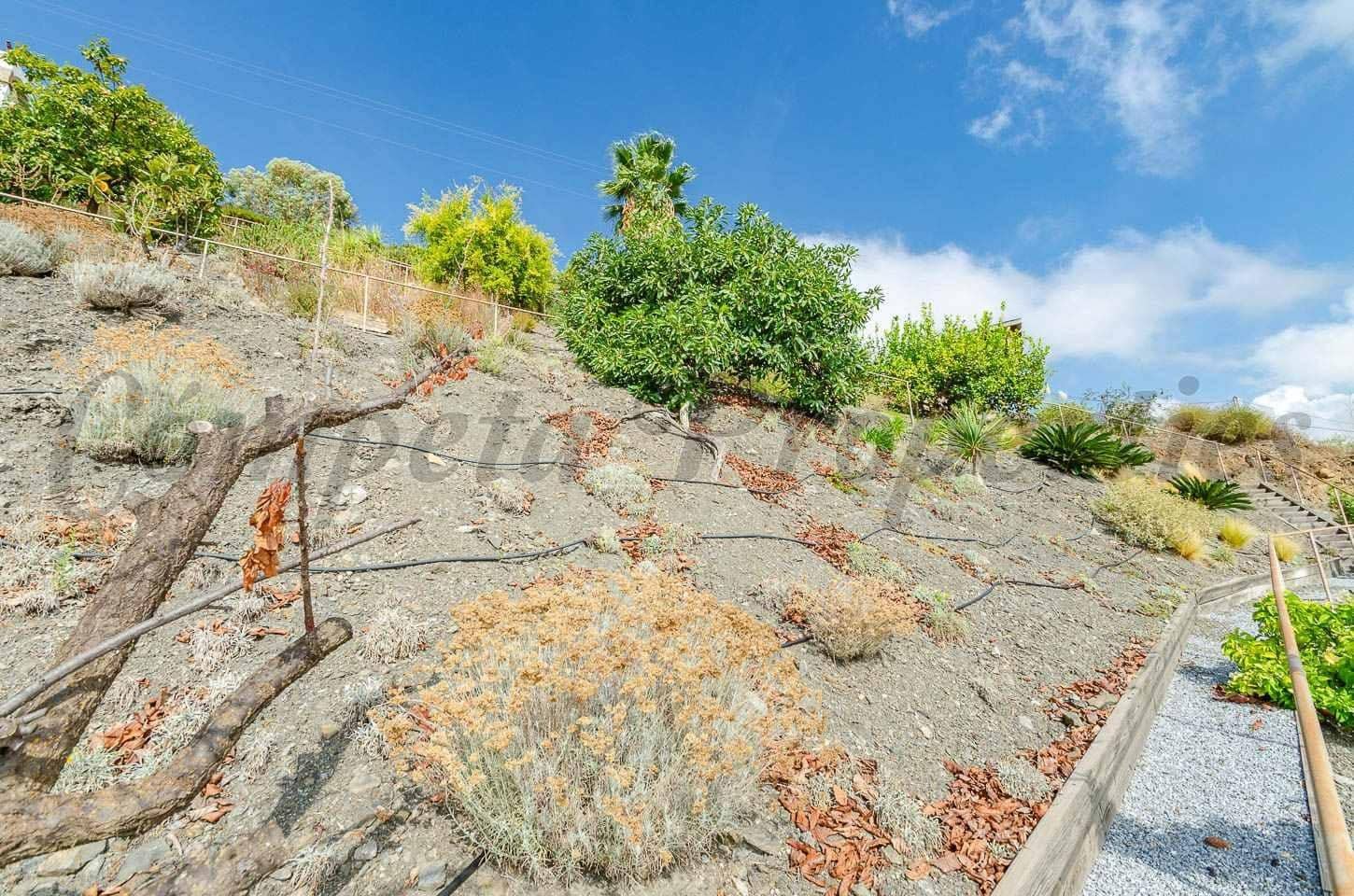3 sypialnia Finka/Dom wiejski na sprzedaż w Competa z basenem garażem - 380 000 € (Ref: 10148836)