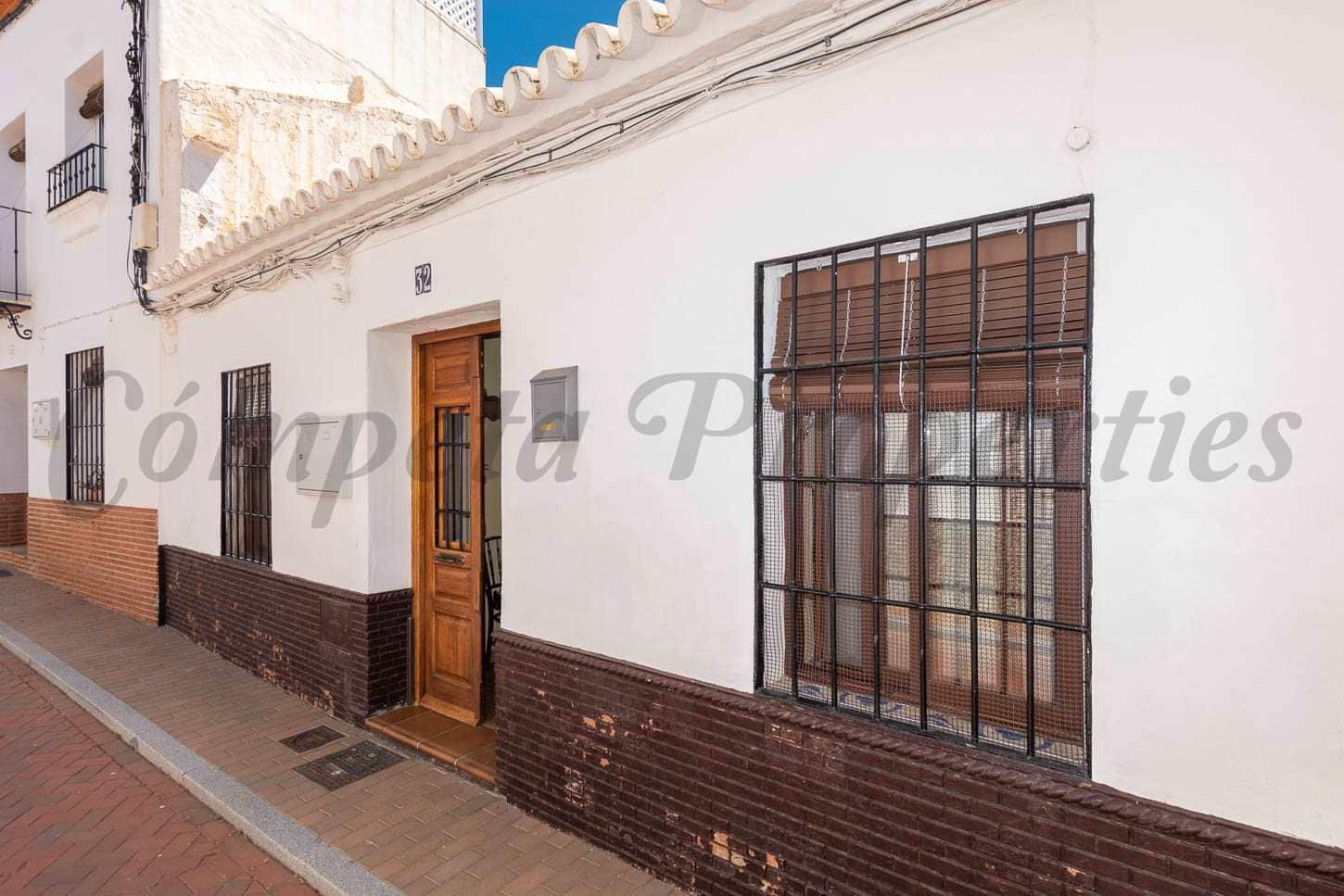 2 quarto Casa em Banda para arrendar em Nerja - 850 € (Ref: 10148838)