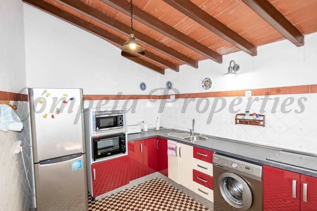 Maison de Ville de 2 chambres à louer à Maro - Cuevas de Nerja, Nerja - 850 € (Ref: 10148838)