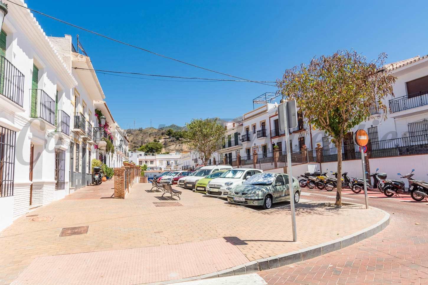 2 quarto Casa em Banda para arrendar em Nerja - 850 € (Ref: 10148838)