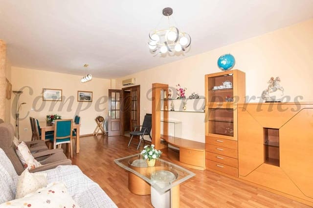 2 makuuhuone Huoneisto vuokrattavana paikassa Torrox-Costa, Torrox - 1 200 € (Ref: 10155265)