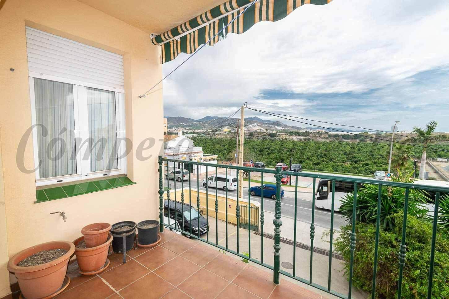 2 bedroom Apartment for rent in Torrox-Costa - € 1,200 (Ref: 10155265)