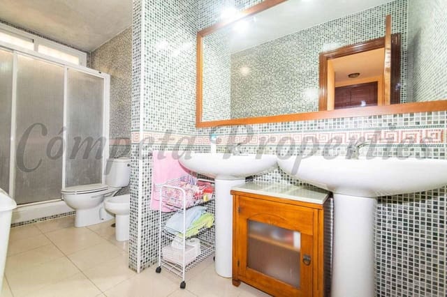 2 makuuhuone Huoneisto vuokrattavana paikassa Torrox-Costa, Torrox - 1 200 € (Ref: 10155265)