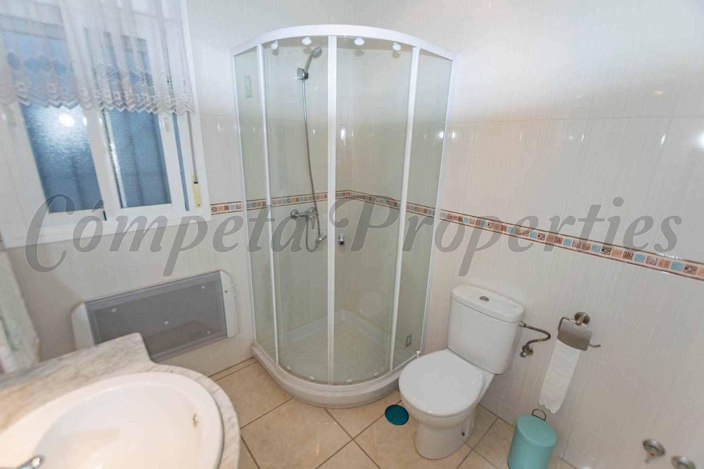 6 sypialnia Finka/Dom wiejski na sprzedaż w Archez z basenem garażem - 1 399 000 € (Ref: 10173922)