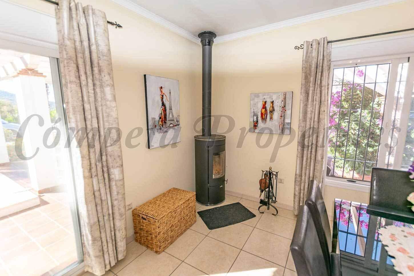 6 sypialnia Finka/Dom wiejski na sprzedaż w Archez z basenem garażem - 1 399 000 € (Ref: 10173922)