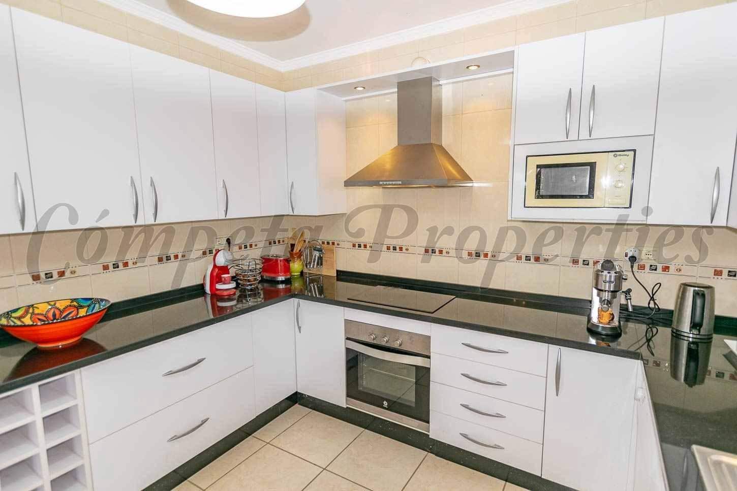 6 sypialnia Finka/Dom wiejski na sprzedaż w Archez z basenem garażem - 1 399 000 € (Ref: 10173922)