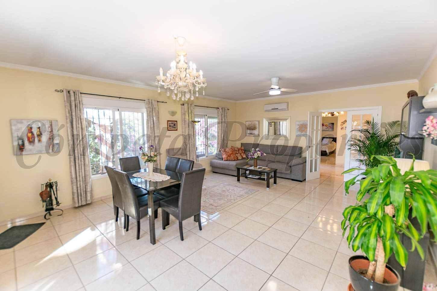 6 sypialnia Finka/Dom wiejski na sprzedaż w Archez z basenem garażem - 1 399 000 € (Ref: 10173922)