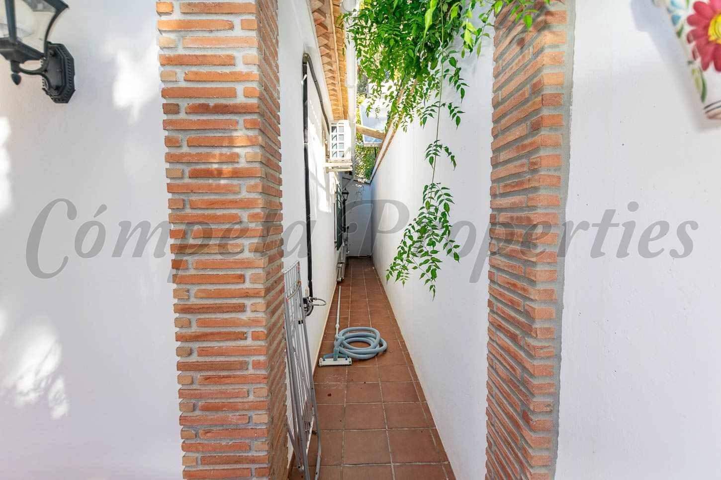 6 sypialnia Finka/Dom wiejski na sprzedaż w Archez z basenem garażem - 1 399 000 € (Ref: 10173922)