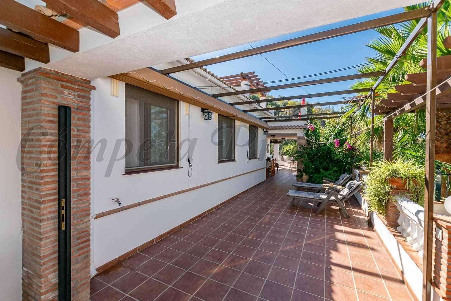 6 sypialnia Finka/Dom wiejski na sprzedaż w Archez z basenem garażem - 1 399 000 € (Ref: 10173922)