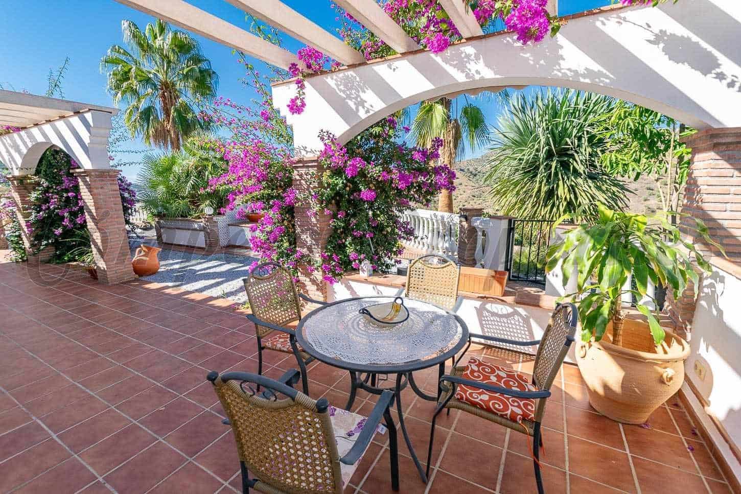 6 sypialnia Finka/Dom wiejski na sprzedaż w Archez z basenem garażem - 1 399 000 € (Ref: 10173922)