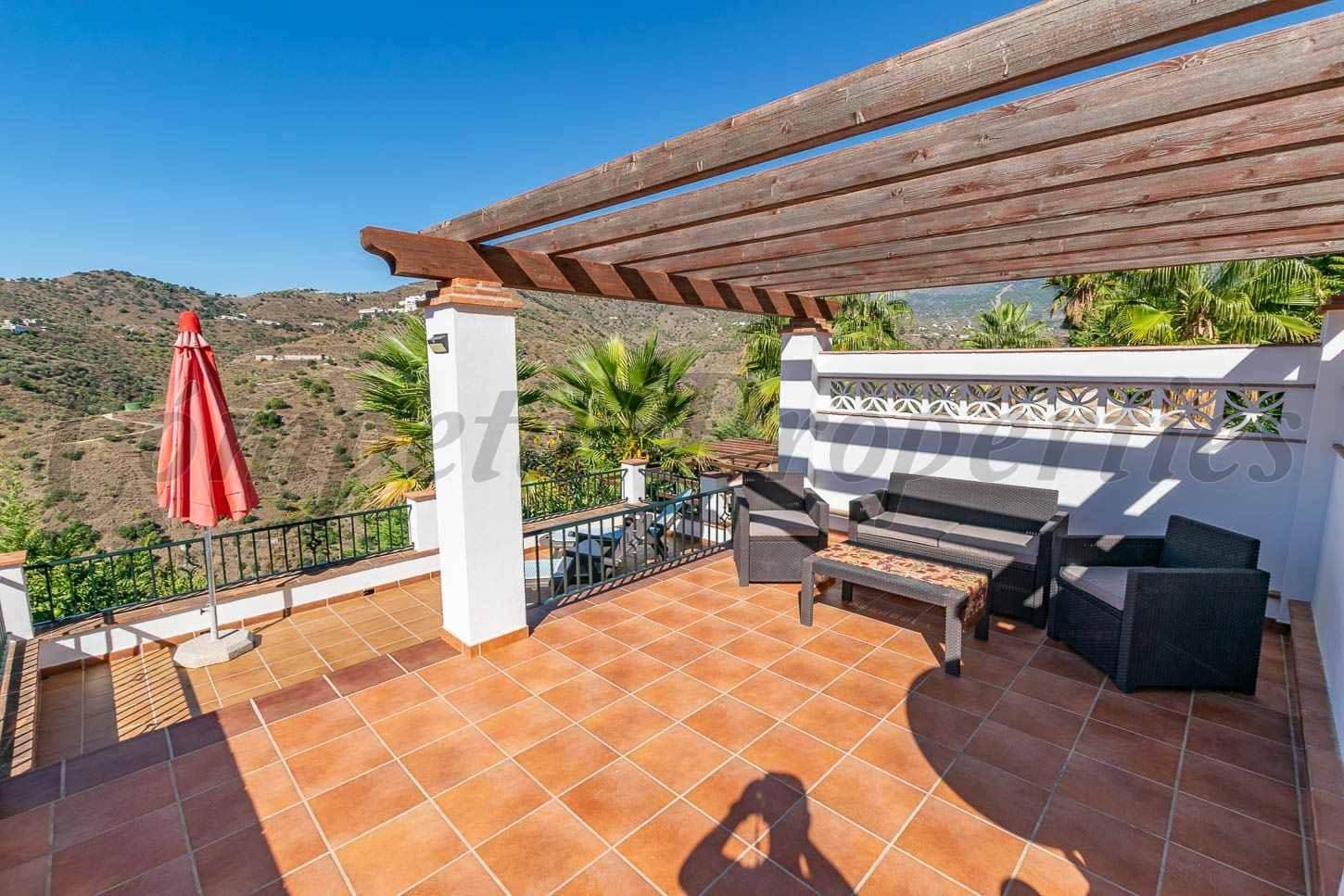 6 sypialnia Finka/Dom wiejski na sprzedaż w Archez z basenem garażem - 1 399 000 € (Ref: 10173922)