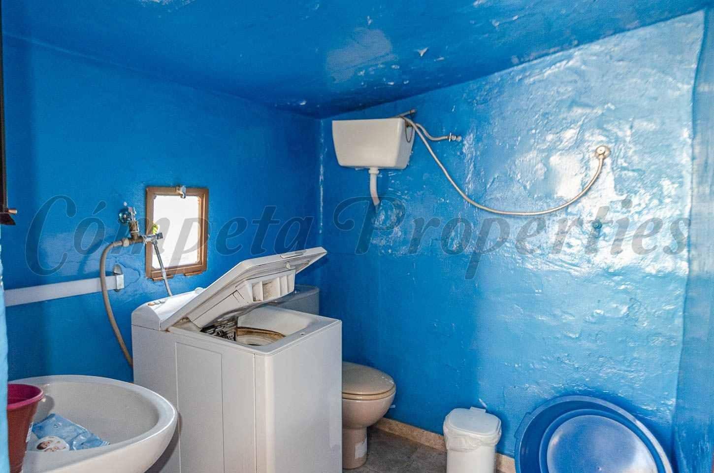 6 slaapkamer Huis te koop in Arenas - € 150.000 (Ref: 10174626)