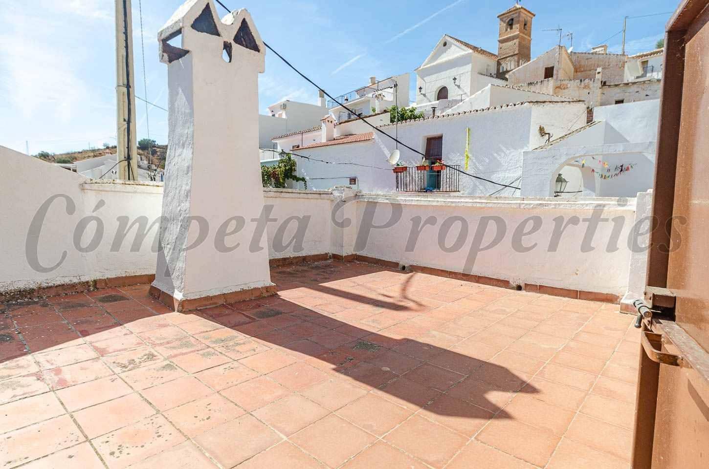 6 slaapkamer Huis te koop in Arenas - € 150.000 (Ref: 10174626)