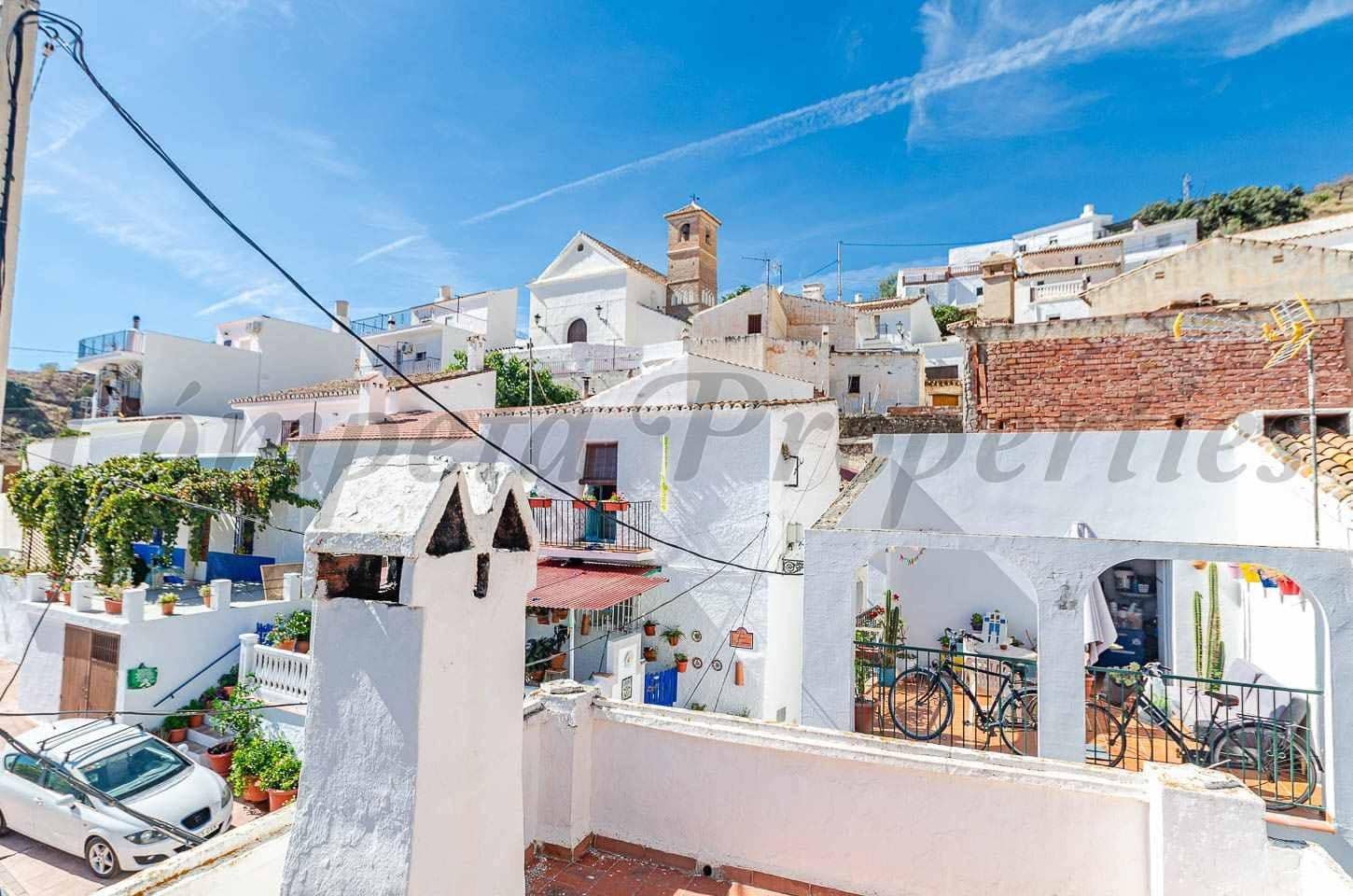 6 slaapkamer Huis te koop in Arenas - € 150.000 (Ref: 10174626)