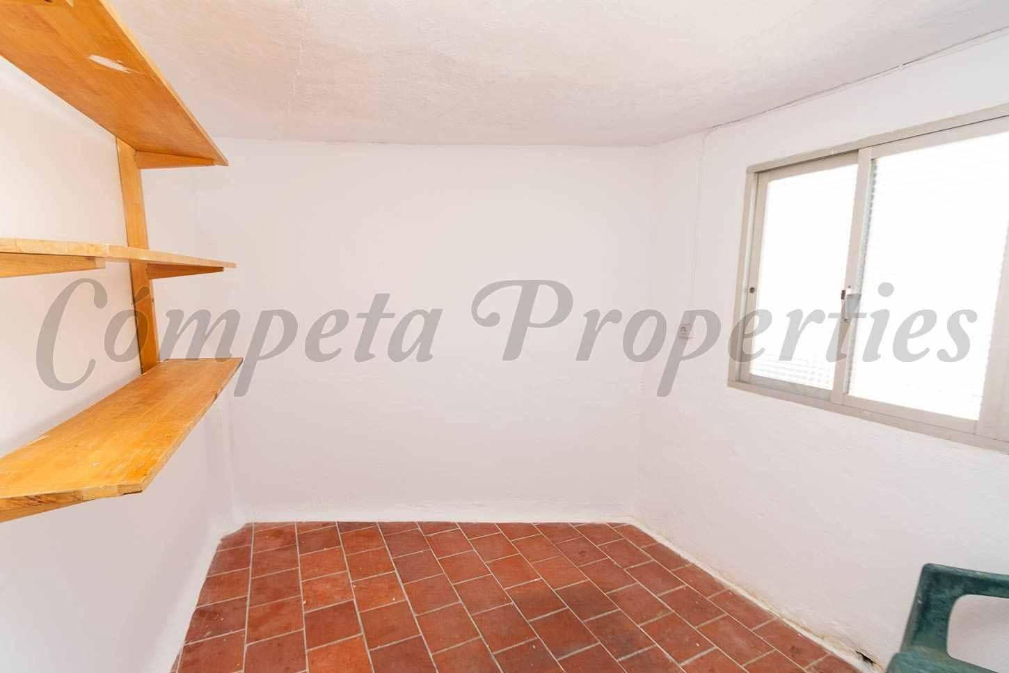 Casa de 3 habitaciones en Torrox en venta - 179.900 € (Ref: 10174627)
