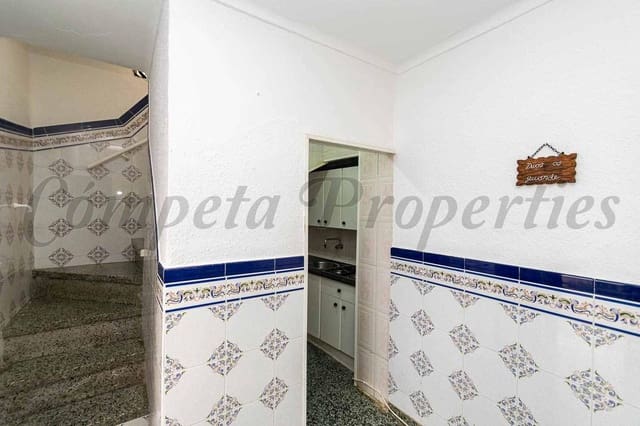 Casa de 3 habitaciones en Torrox Pueblo, Torrox en venta - 179.900 € (Ref: 10174627)