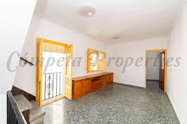 Casa de 3 habitaciones en Torrox Pueblo, Torrox en venta - 179.900 € (Ref: 10174627)