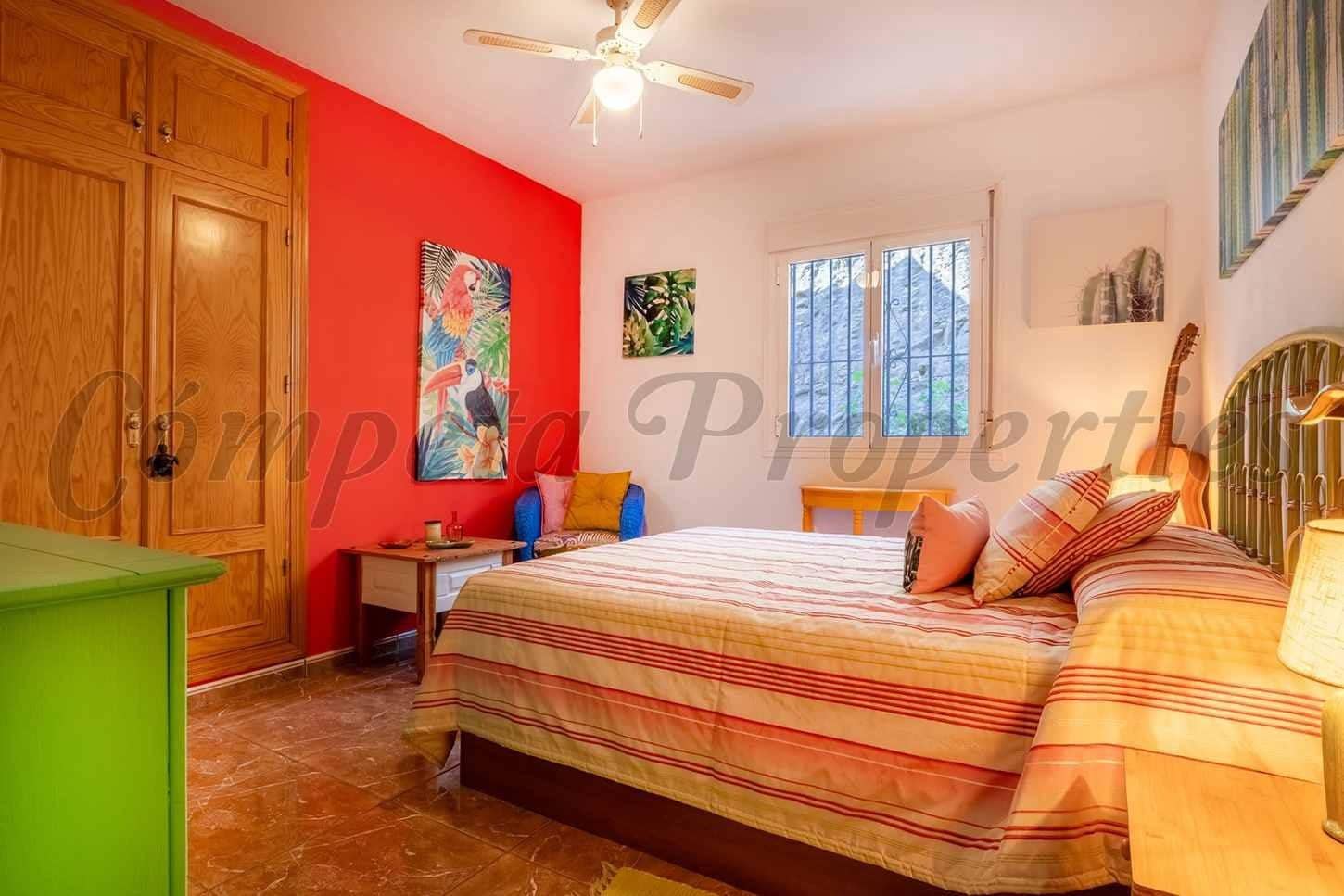 4 quarto Quinta/Casa Rural para venda em Competa com piscina garagem - 690 000 € (Ref: 10183106)