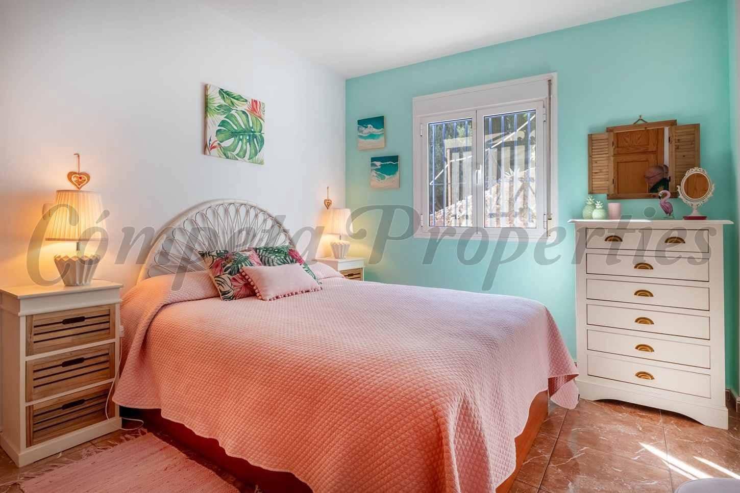 4 quarto Quinta/Casa Rural para venda em Competa com piscina garagem - 690 000 € (Ref: 10183106)