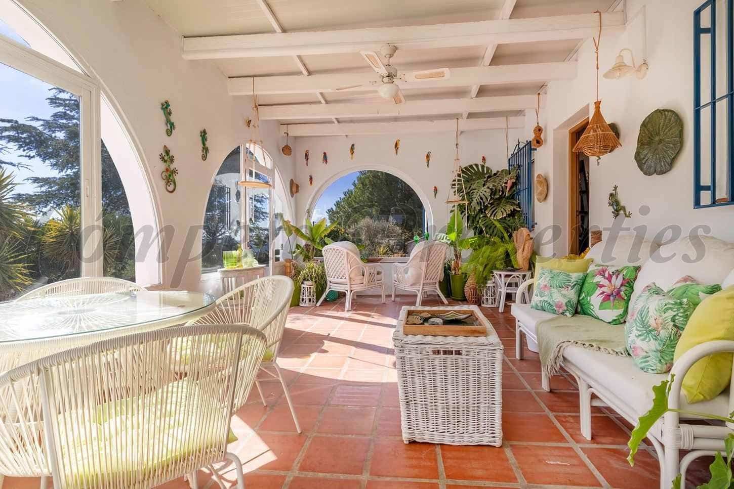4 quarto Quinta/Casa Rural para venda em Competa com piscina garagem - 690 000 € (Ref: 10183106)